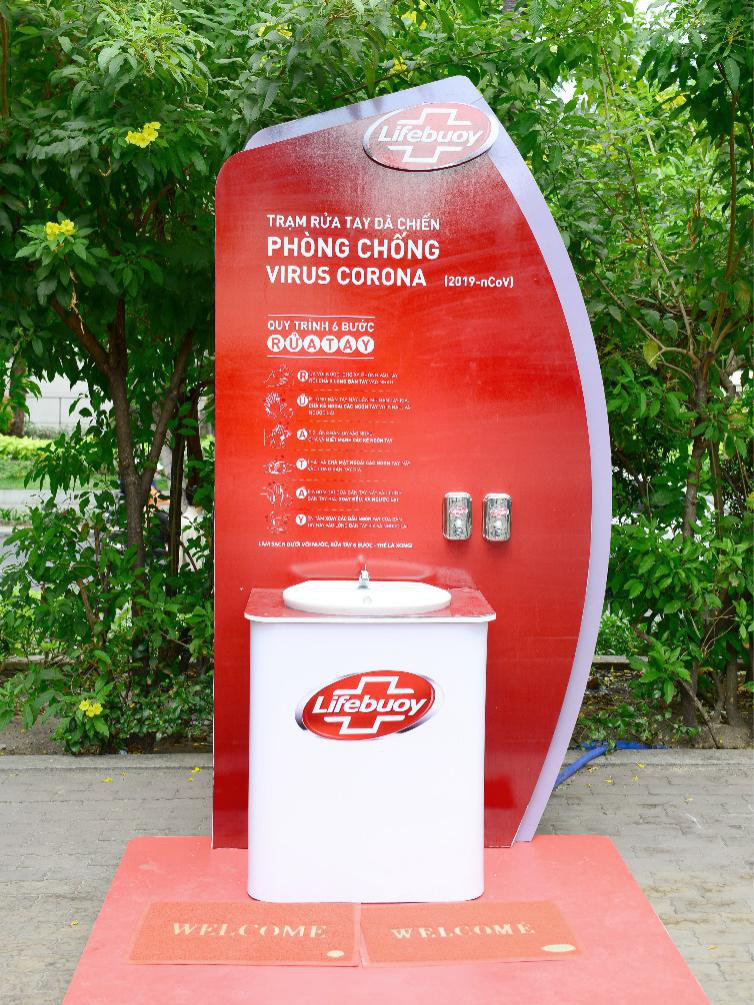 Xuất hiện các trạm rửa tay Lifebuoy miễn phí phục vụ hơn 1.000 người dân/ngày - Ảnh 3.