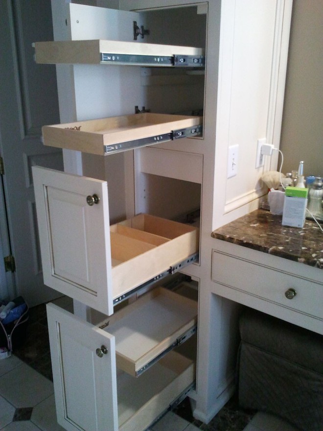 Tủ kéo -  giải pháp lưu trữ tiết kiệm không gian cho bất kỳ phòng tắm nhỏ nào - Ảnh 1.