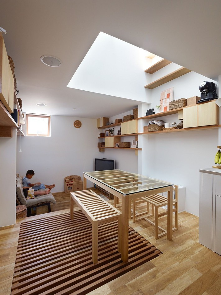 Một mình một kiểu nhưng ngôi nhà siêu nhỏ ở Nhật Bản vẫn gây ấn tượng vì sự thoải mái và tiện nghi  - Ảnh 4.