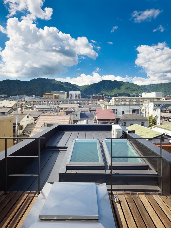 Một mình một kiểu nhưng ngôi nhà siêu nhỏ ở Nhật Bản vẫn gây ấn tượng vì sự thoải mái và tiện nghi  - Ảnh 5.