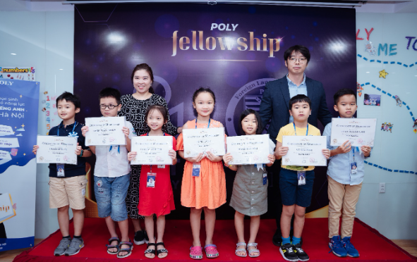 Top học sinh đọc sách tiếng Anh xuất sắc tại Poly Fellowship - Ảnh 1.