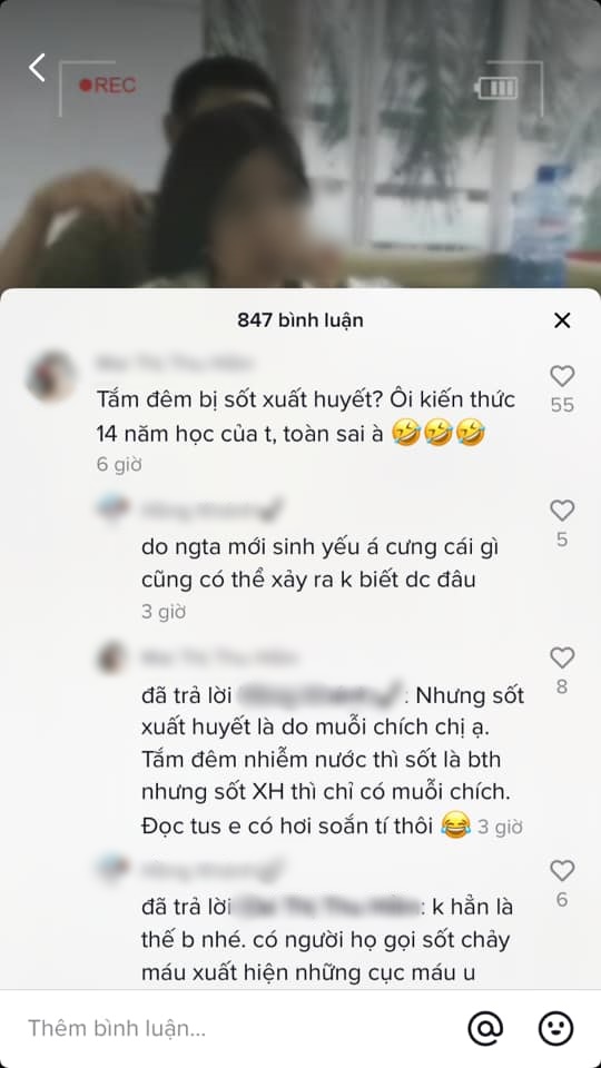 "Vũ trụ sống ảo" trên TikTok: Hết khoe đi chơi với chồng người ta, hội chị em bán hàng online tiếp tục gây tranh cãi khi phán sốt xuất huyết là do tắm đêm - Ảnh 2.