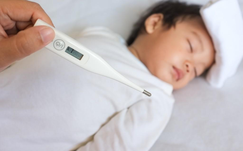 Giúp trẻ có một hệ miễn dịch hoàn thiện hơn, hãy làm ngay bài test và học cách xử trí các cơn ốm vặt cho trẻ