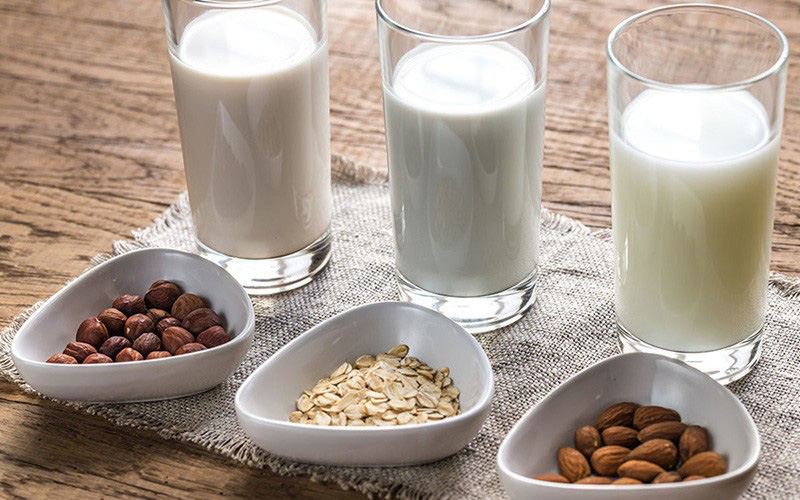 6 lợi ích tuyệt vời khi sử dụng sữa thực dưỡng chay