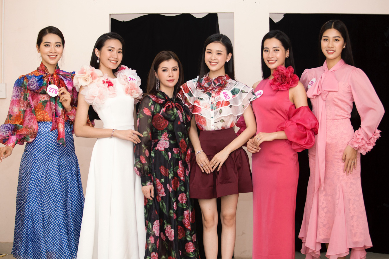 Top 35 chung kết Hoa hậu Việt Nam 2020 nở bừng sức sống với Bộ sưu tập “The Most Beauty” - Ảnh 1.