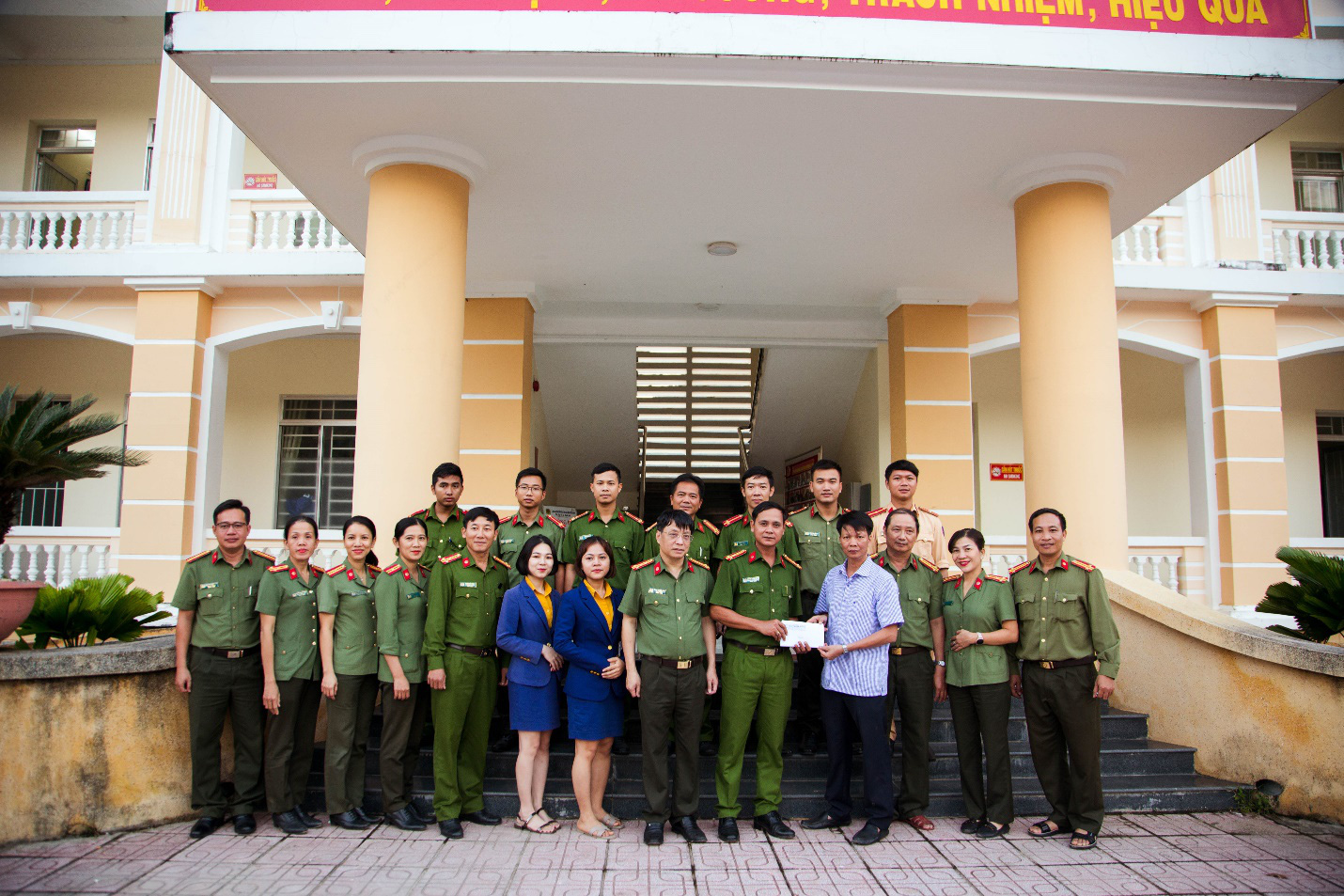 Thẩm mỹ viện Ngọc Dung và hành trình hướng về miền Trung - Ảnh 5.