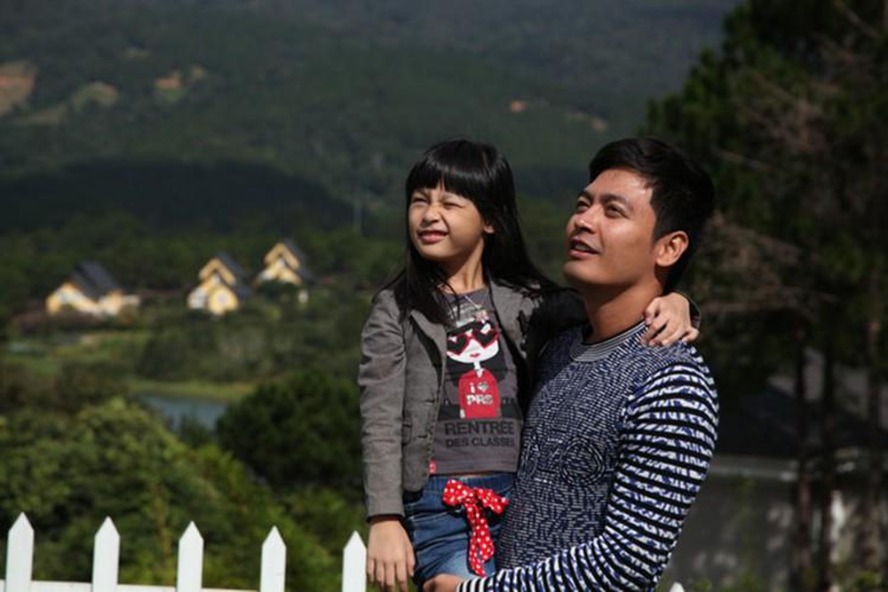 MC Phan Anh năn nỉ mãi mới được con gái "cho phép" theo dõi Instagram, tới giờ vẫn nát óc nghĩ kế để không bị... block trên MXH - Ảnh 1.