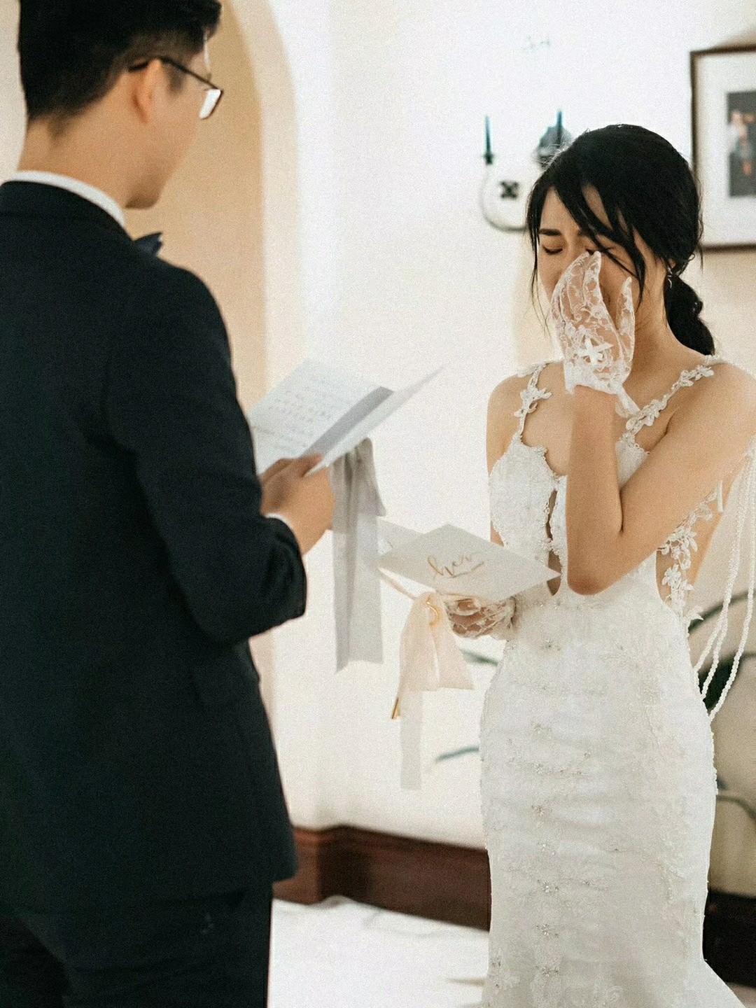 Chuyên gia lên lịch chăm sóc da cho cô dâu, quan trọng nhất là tips đắp mặt nạ và uống nước vào ngày cưới  - Ảnh 7.