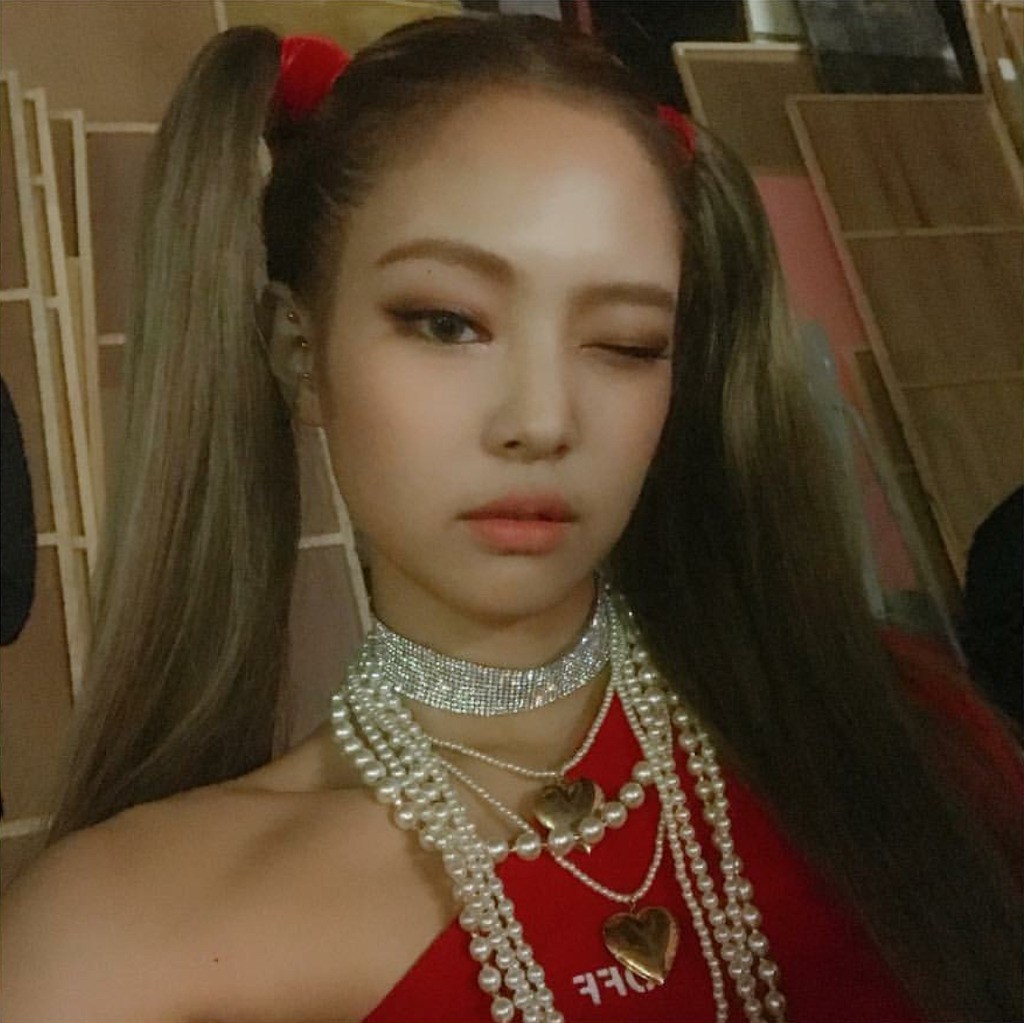 Ảnh nào của Jennie cũng hút cả triệu like, một phần là nhờ 3 app chỉnh ảnh "xịn sò" ai cũng có thể copy theo - Ảnh 3.