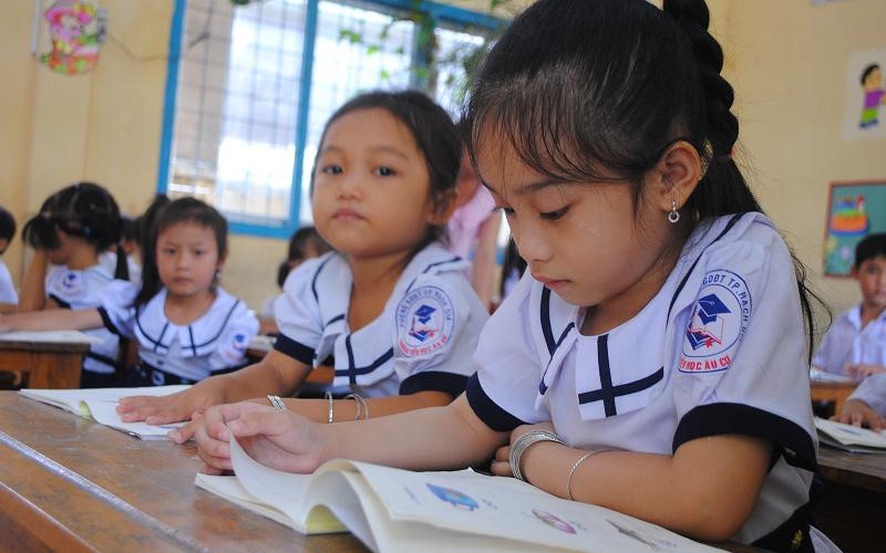 Mới: 27 tỉnh thành ra thông báo khẩn cho học sinh tiếp tục lùi lịch học 