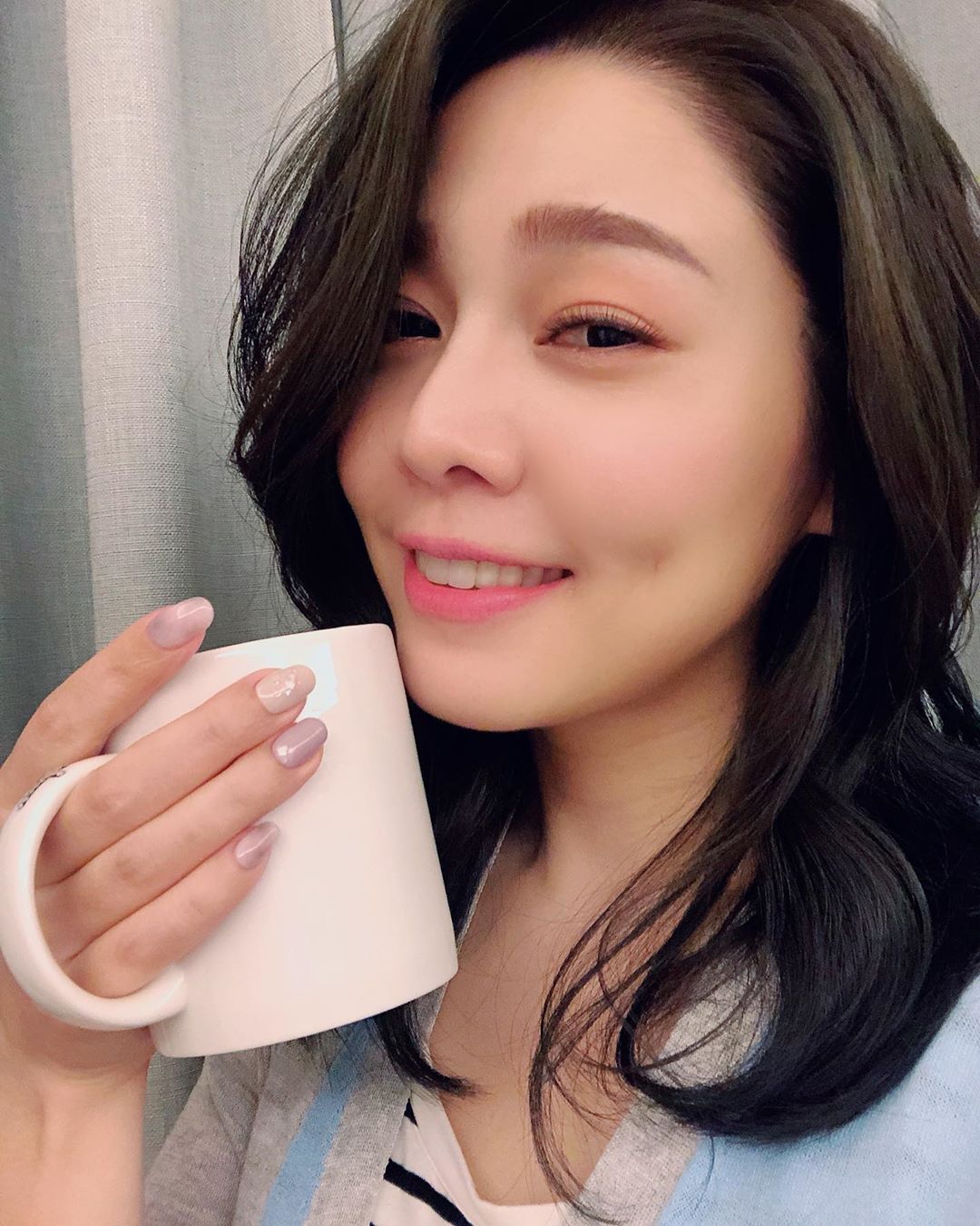 Thời gian biểu chuẩn chỉnh trong một ngày để các chị em có được làn da căng mướt đẹp mỹ mãn chẳng cần son phấn - Ảnh 2.