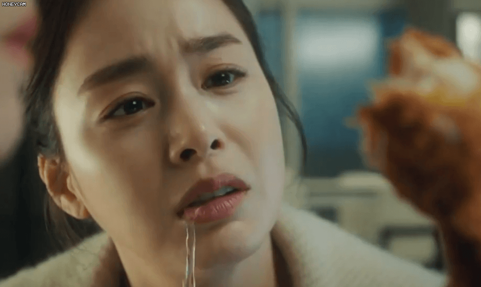 Kim Tae Hee siêu đáng yêu trong phim "Hi Bye, Mama": Bị mắng là "ma đói" vẫn muốn ăn cả thế giới - Ảnh 11.