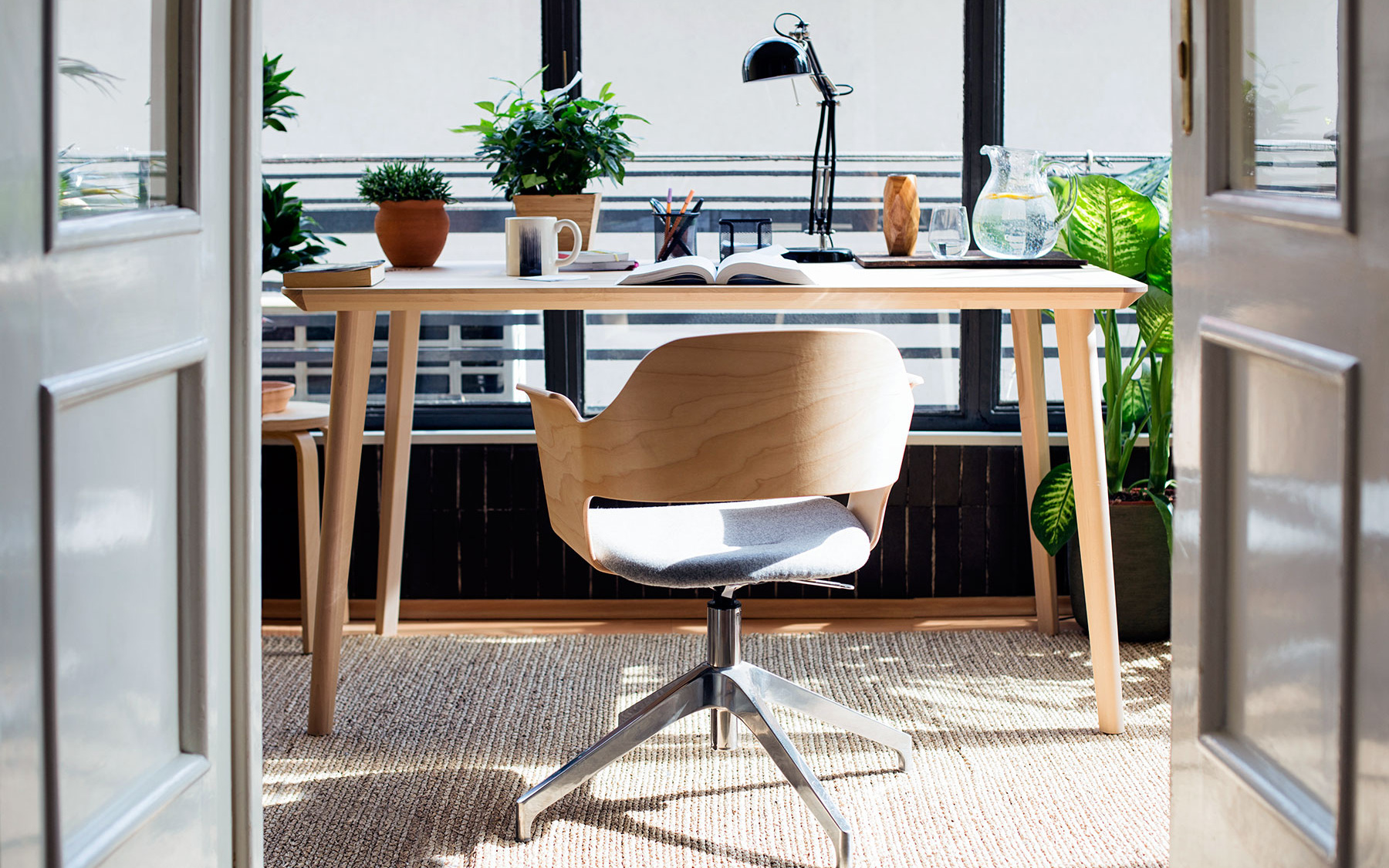 "Tiết lộ" vị trí đặt bàn làm việc tại nhà đem lại nguồn cảm hứng và năng suất lao động