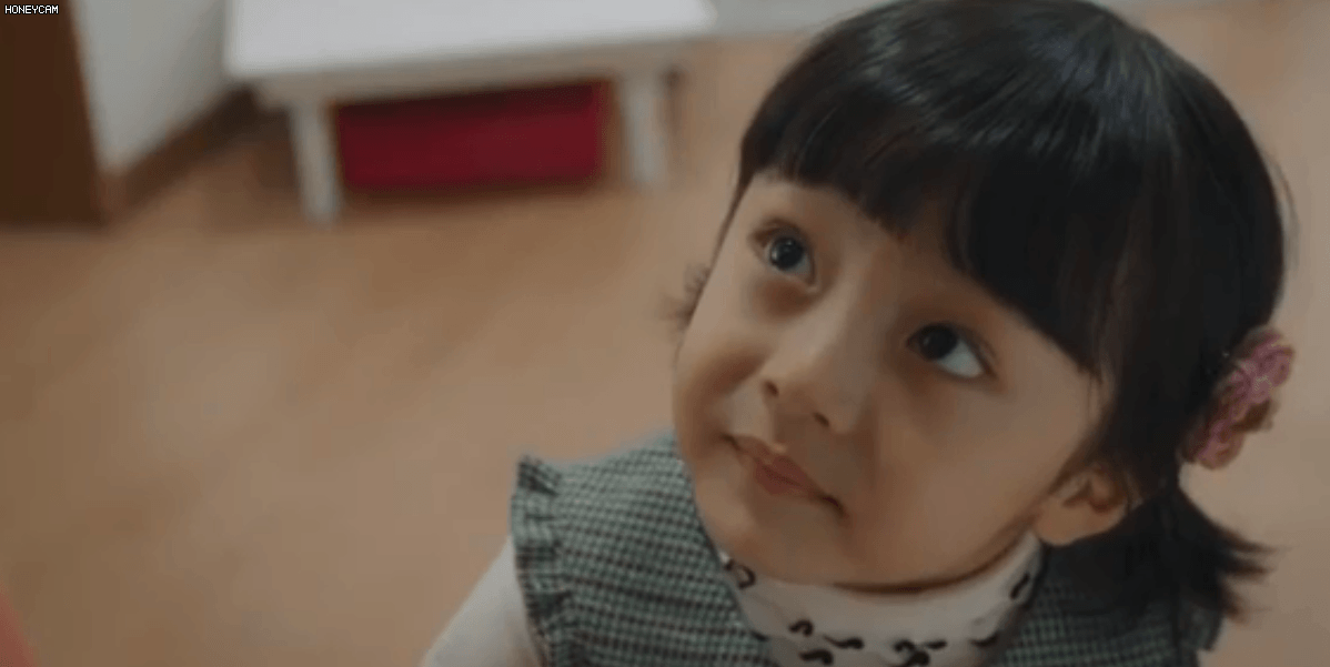"Hi Bye, Mama": Đổ rạp trước loạt biểu cảm siêu đáng yêu của "con gái" Kim Tae Hee, chẳng cần thoại nhiều cũng đốn tim người xem - Ảnh 5.