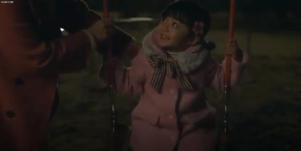 "Hi Bye, Mama": Đổ rạp trước loạt biểu cảm siêu đáng yêu của "con gái" Kim Tae Hee, chẳng cần thoại nhiều cũng đốn tim người xem - Ảnh 4.