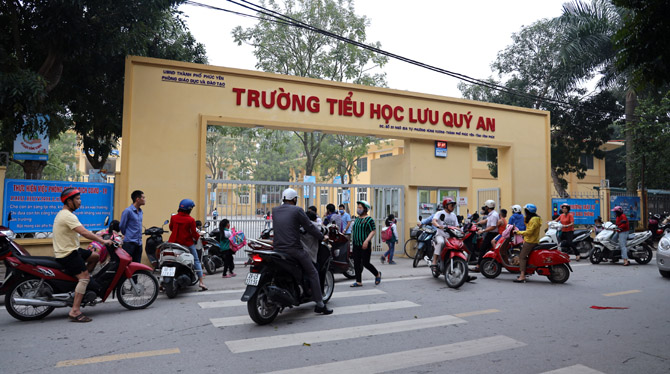 Ngày 9/3, tỉnh thành này đã chính thức cho học sinh từ Mầm non đến THCS đi học lại - Ảnh 1.