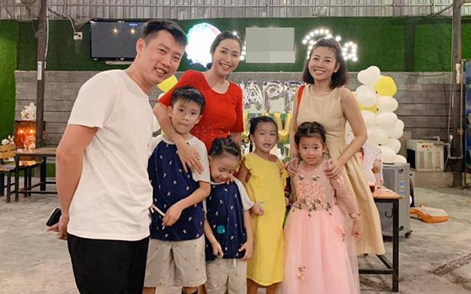 Ốc Thanh Vân tiết lộ về phản ứng của ông xã khi cô thức đêm thức hôm, không quản vất vả lo lắng cho Mai Phương