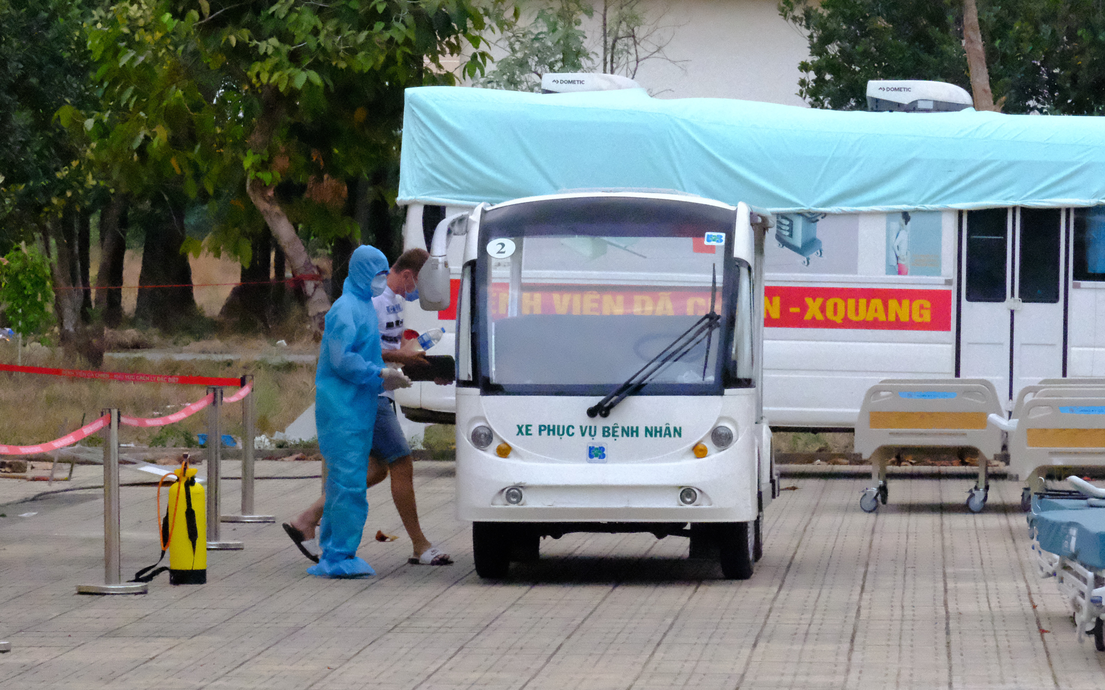 Hàng ngàn người cách ly phòng chống Covid-19 tại Ký túc xá ĐHQG TP.HCM chuẩn bị trở về gia đình