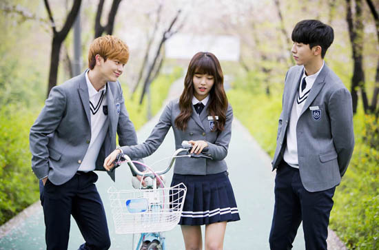 10 mối tình tay ba trong phim Hàn đáng xem mùa dịch: "Reply 1988" của Park Bo Gum siêu hay, Jang Nara - Park Shin Hye đầy rối rắm - Ảnh 13.