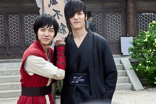 Rộ tin Lee Seung Gi và Choi Jin Hyuk đóng phim mới: Gia đình "thần thú" trong "Gu Family Book" tái hợp sau 7 năm? - Ảnh 4.