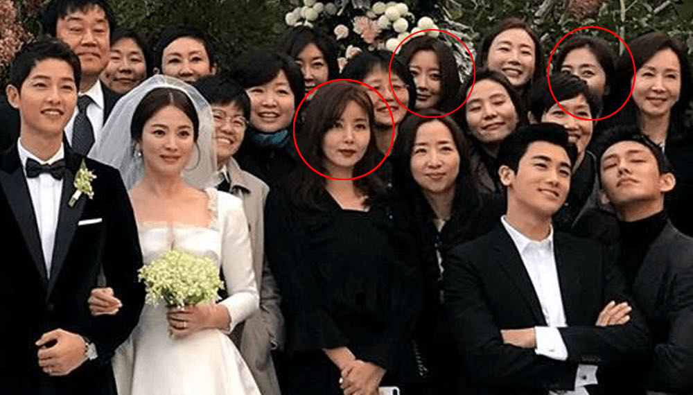 Hội bạn thân quyền lực chỉ toàn mỹ nhân của Song Hye Kyo: Ai cũng hôn nhân viên mãn, ông xã toàn là người "máu mặt", chỉ riêng nàng em út mang danh bị "chồng bỏ" - Ảnh 3.