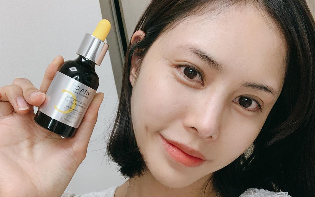 Bác sĩ hết lòng khuyên mọi chị em dùng 5 món skincare này khi ngoài 30 tuổi, không nghe theo da sẽ lão hóa rất nhanh