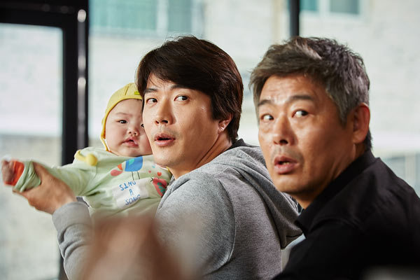 Top phim Hàn Quốc để "cày" trong mùa dịch: Son Ye Jin hóa hải tặc, Kwon Sang Woo làm thám tử siêu bựa khiến khán giả cười ngất - Ảnh 6.