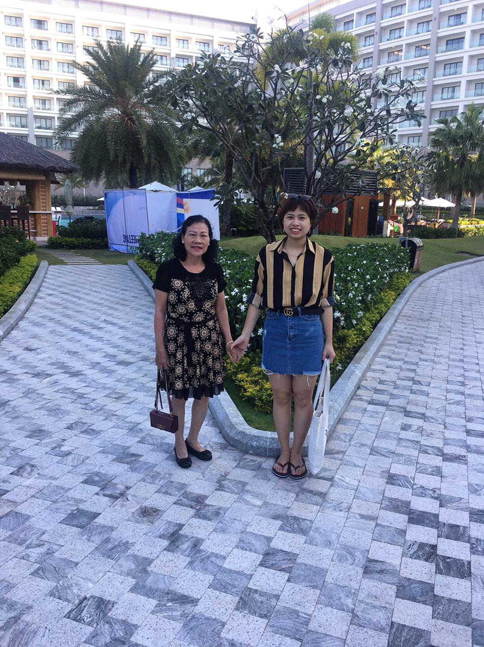 Đã bao giờ bạn từng nói Mẹ ơi, hai mẹ con mình cùng đi du lịch nha mẹ? - Ảnh 3.