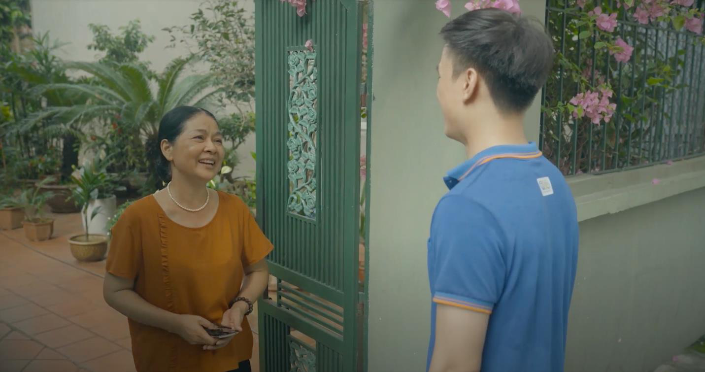 Xúc động câu chuyện người mẹ nuôi hy vọng gửi thư cho con trai đã mất - Ảnh 2.