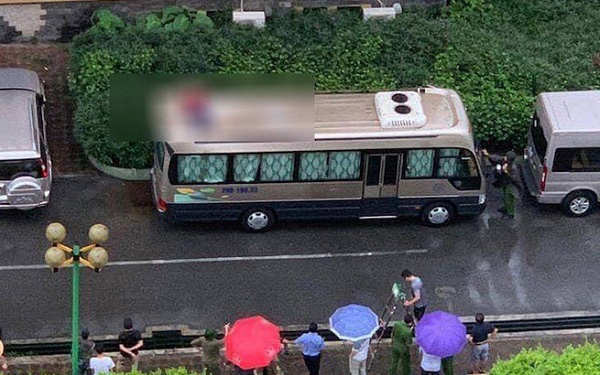 Người đàn ông tử vong trên nóc ô tô ở Hà Nội: Phát hiện thư tuyệt mệnh nạn nhân để lại cho gia đình