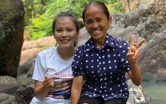Bà Tân Vlog bất ngờ lên tiếng phủ nhận có con gái ruột, tiết lộ lý do nhận Thanh Lương làm con nuôi