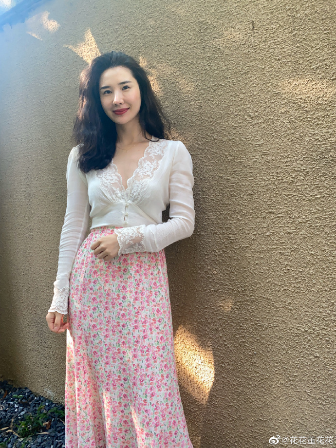 Trơ trẽn như tiểu tam cặp kè chủ tịch Taobao: Diện toàn hàng nhái, còn "cả gan" fake cả áo của chính thất phu nhân - Ảnh 2.