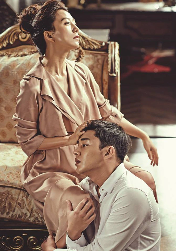 "Nóng bỏng mắt" vì bộ hình táo bạo của nữ chính U55 "Thế giới hôn nhân" và mỹ nam có quan hệ đặc biệt với Song Hye Kyo - Ảnh 8.
