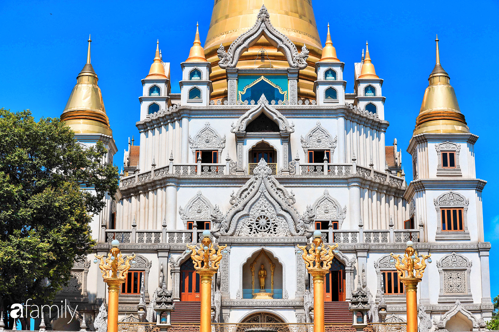 Chiêm ngưỡng từng ngóc ngách quanh ngôi chùa ở Sài Gòn được bình chọn là 1 trong 10 ngôi chùa đẹp nhất thế giới, bước chân đến đâu là &quot;ngộp thở&quot; đến đấy vì sự kỳ công - Ảnh 8.