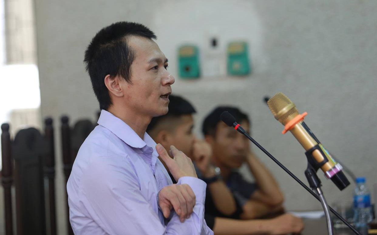 Xử phúc thẩm vụ sát hại nữ sinh giao gà: Vương Văn Hùng, Phạm Văn Nhiệm kêu oan, khai bị ép cung