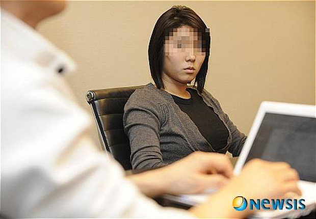 Lee Byung Hun: "Hành trình hoàn lương" của gã đàn ông "sở khanh" từng khiến Song Hye Kyo đau đớn vì bị phụ tình cho tới bê bối tình dục dẫn gái về nhà khi vợ đang mang thai  - Ảnh 3.
