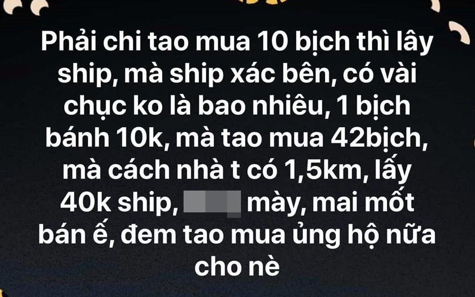 Mua 42 bịch bánh tráng trộn ngay gần nhà nhưng bị thu tận 40k tiền ship, anh chàng cau có đăng đàn hẳn 30 status để đòi "công lý" cho mình