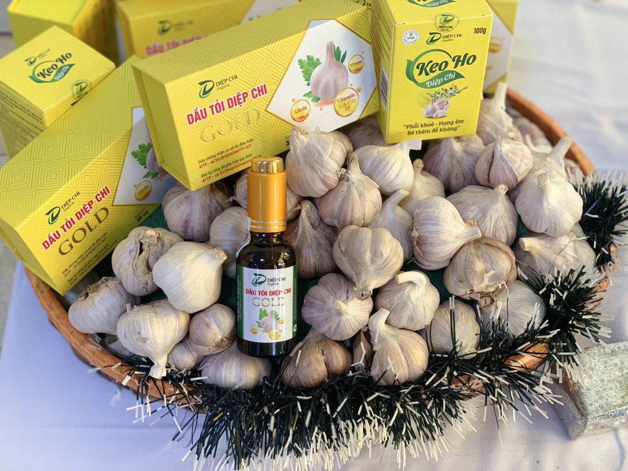 Mẹ hết lo khi sử dụng dầu tỏi thiên nhiên giúp con giảm ho dai dẳng - Ảnh 1.