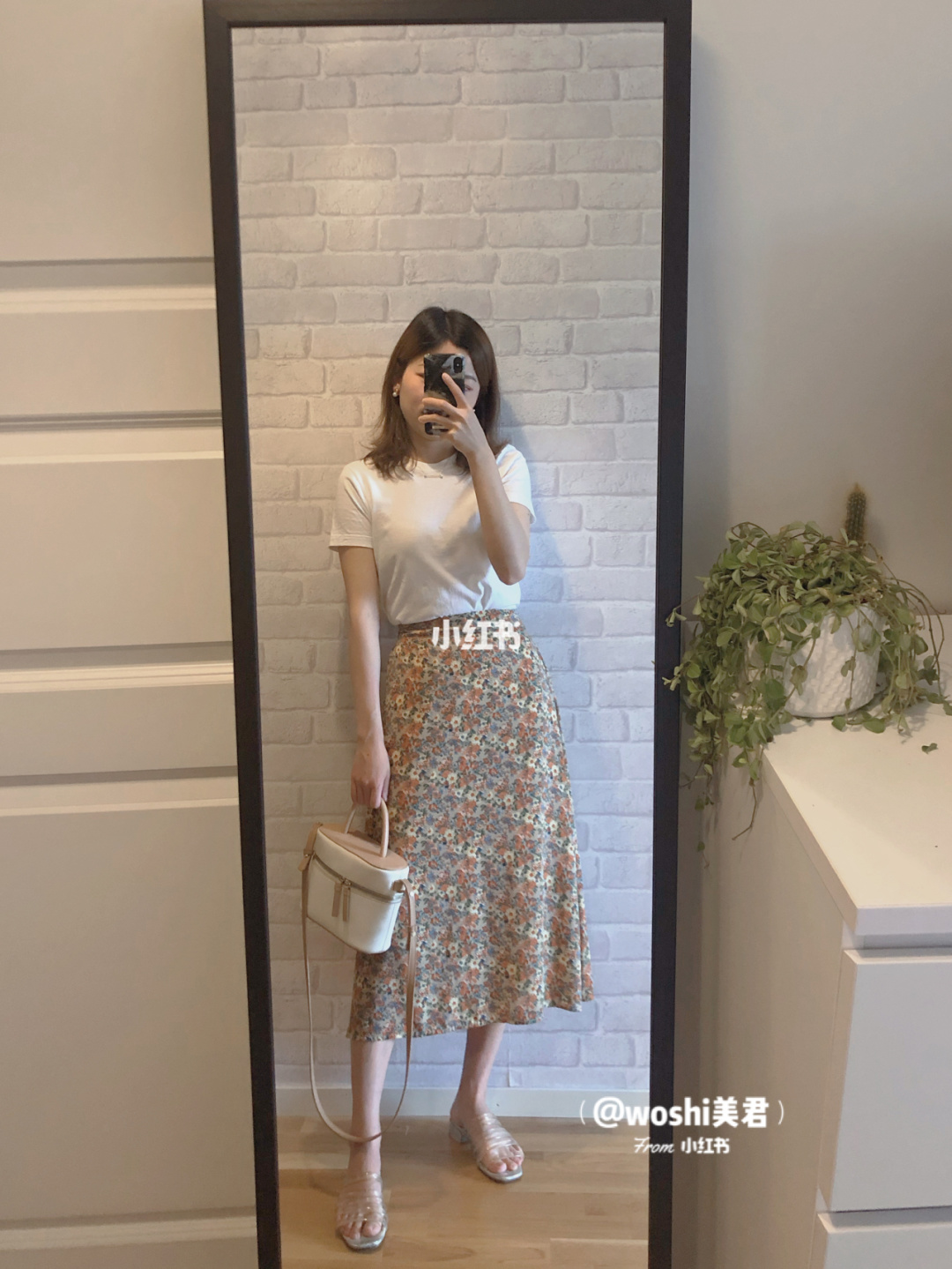 Nàng công sở cao 1m58 và nặng 43kg bật mí món đồ "tủ" giúp cô nhìn dong dỏng cao dù thường xuyên đi giày bệt - Ảnh 6.