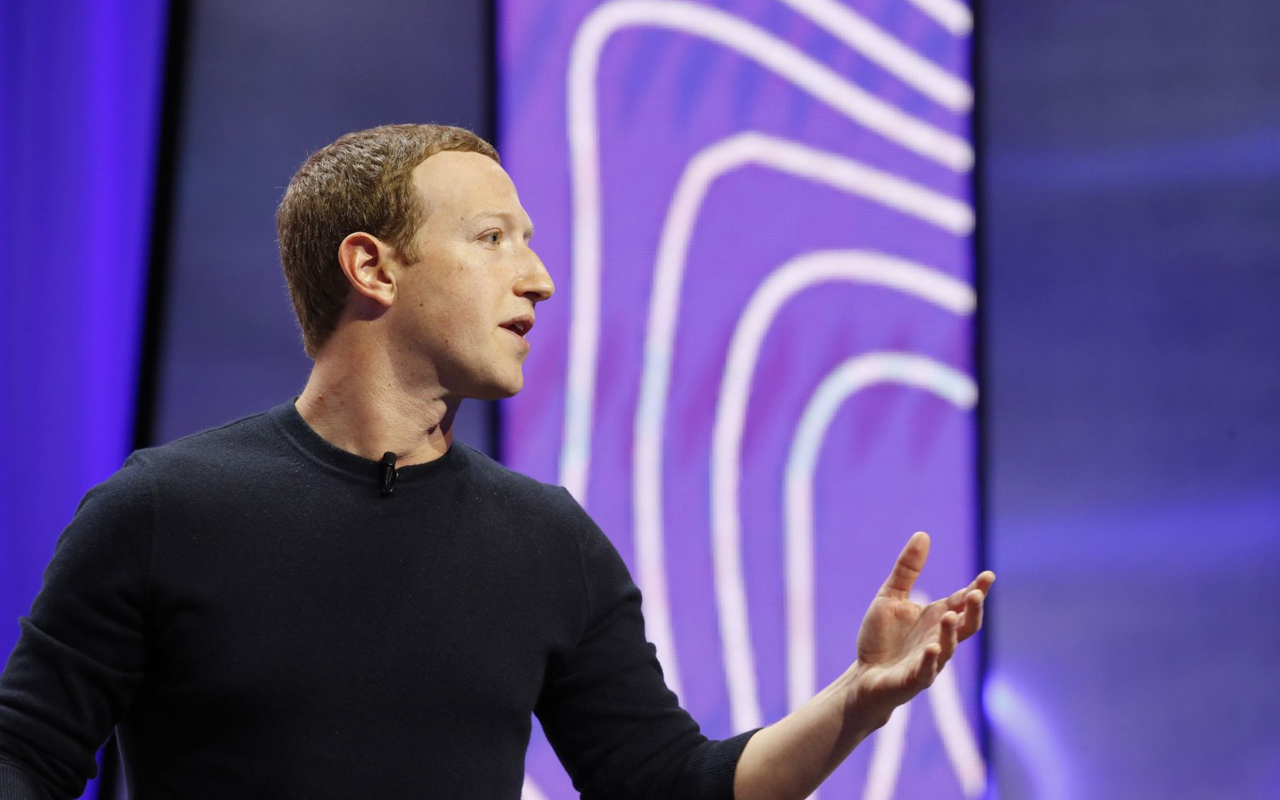 Facebook thiệt hại 56 tỷ USD vì bị tẩy chay, CEO Mark Zuckerberg xuống vị trí giàu thứ 4 thế giới nhưng cái tên vượt mặt mới là điều đáng chú ý