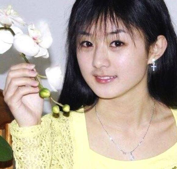 Bất ngờ khi Triệu Lệ Dĩnh tự nhận mình là "cô nàng xấu gái nhất lớp" thuở còn đi học - Ảnh 5.