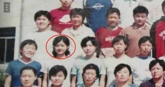 Bất ngờ khi Triệu Lệ Dĩnh tự nhận mình là "cô nàng xấu gái nhất lớp" thuở còn đi học - Ảnh 3.