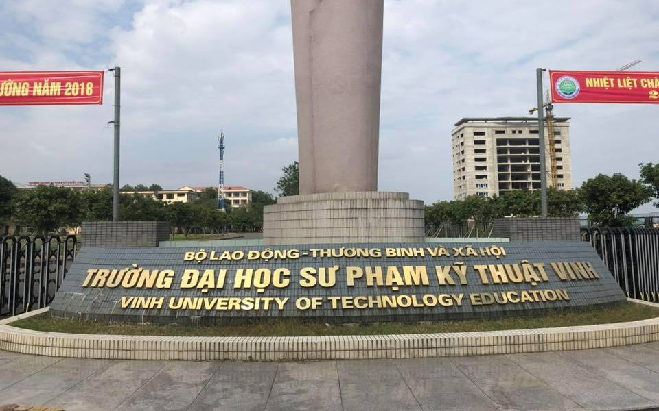 Nghệ An: Nam sinh viên trường đại học sư phạm kỹ thuật Vinh nghi tử vong trong khuôn viên nhà trường