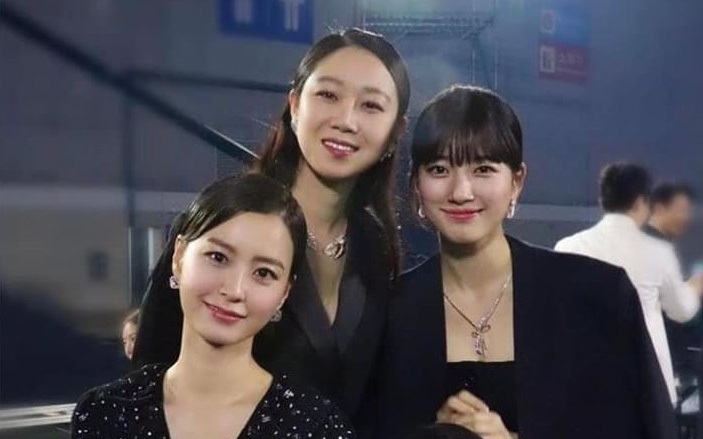 Khi &quot;tình cũ Lee Min Ho&quot; Suzy đứng chung khung hình với các mỹ nhân đình đám nhất làng giải trí Hàn Quốc, liệu nhan sắc có còn xuất chúng nhất?