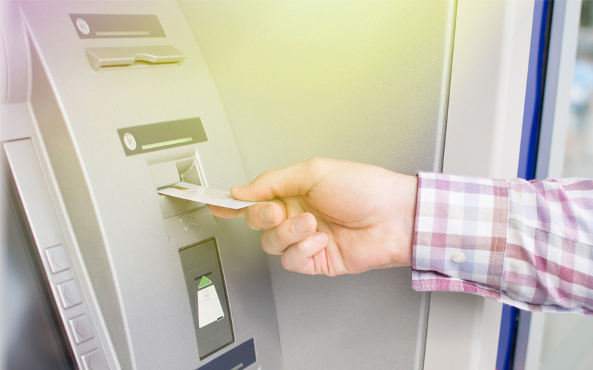 Chuyển tiền ATM khác ngân hàng cực đơn giản nếu bạn biết những lưu ý đáng tiền sau