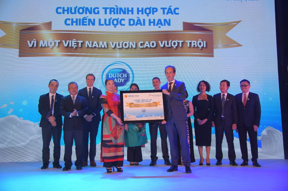 Đánh dấu 25 năm thành công ở Việt Nam, chủ sở hữu sữa Cô Gái Hà Lan công bố sứ mệnh mới   - Ảnh 2.