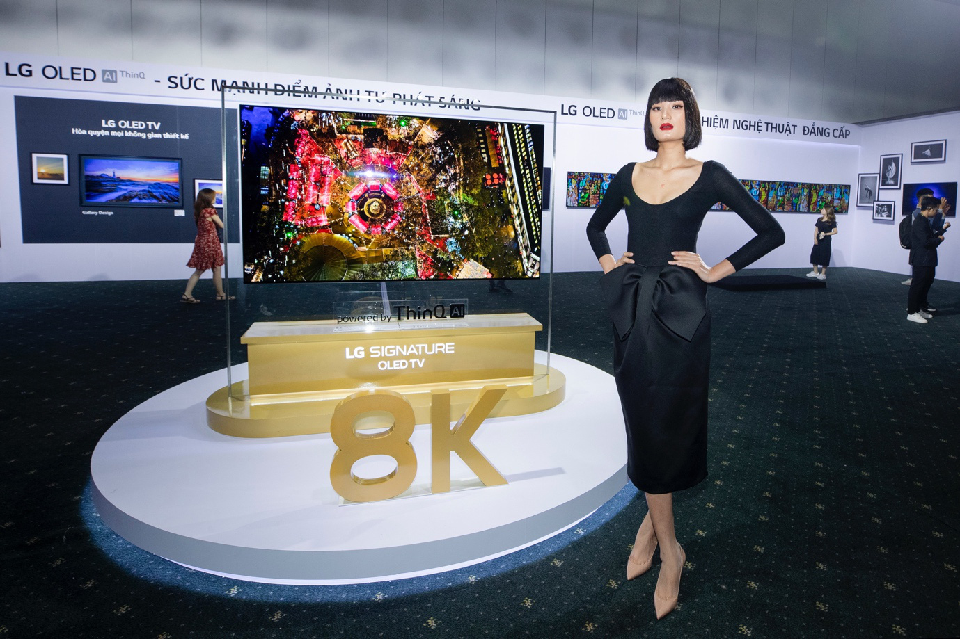Hàng loạt người đẹp Việt bất ngờ hội ngộ tại sự kiện ra mắt TV OLED 8K đầu tiên trên thế giới - Ảnh 2.