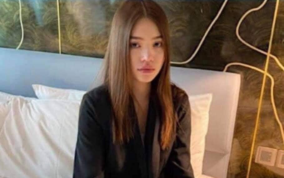 Nghi vấn Hoa hậu Jolie Nguyễn xuất hiện tại một khách sạn?