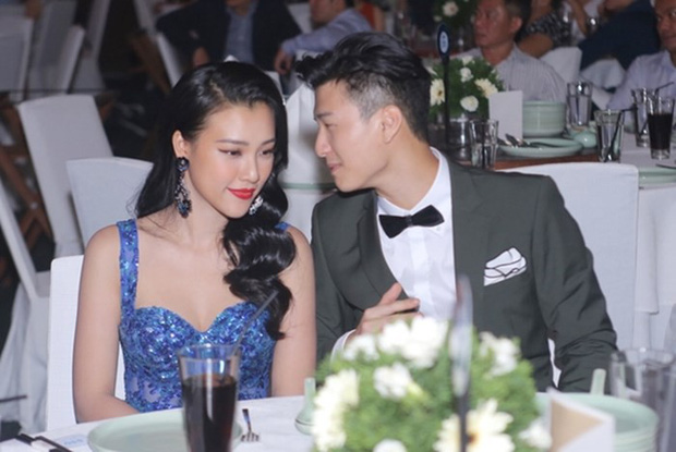 Khi sao Việt đối mặt tình cũ: Người tránh né, kẻ ngượng ngùng nhưng chưa thấy ai toát mồ hôi hột như "nam thần" này - Ảnh 4.