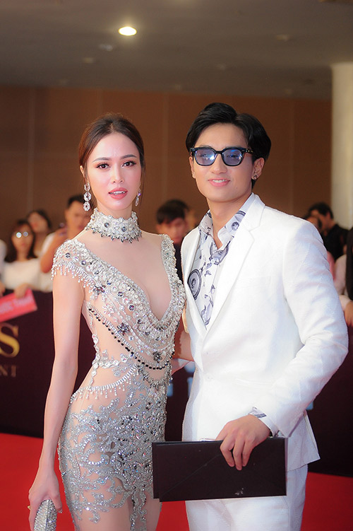 Khi sao Việt đối mặt tình cũ: Người tránh né, kẻ ngượng ngùng nhưng chưa thấy ai toát mồ hôi hột như "nam thần" này - Ảnh 9.